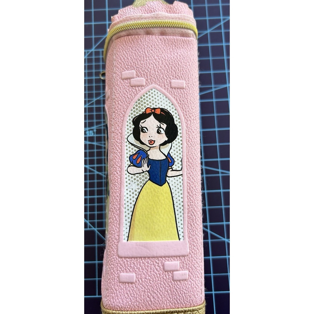 Disney Princesses Castle Pencil Case Cinderella, Belle,‎ Snow White, Jasmine